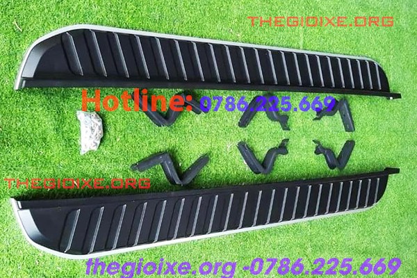 Bậc bước xe Ford Ranger 1 Bậc bước xe Ford Ranger 1