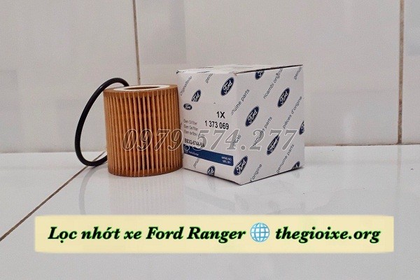 Lọc nhớt xe Ford Ranger - Phụ tùng Ford chính hãng 1