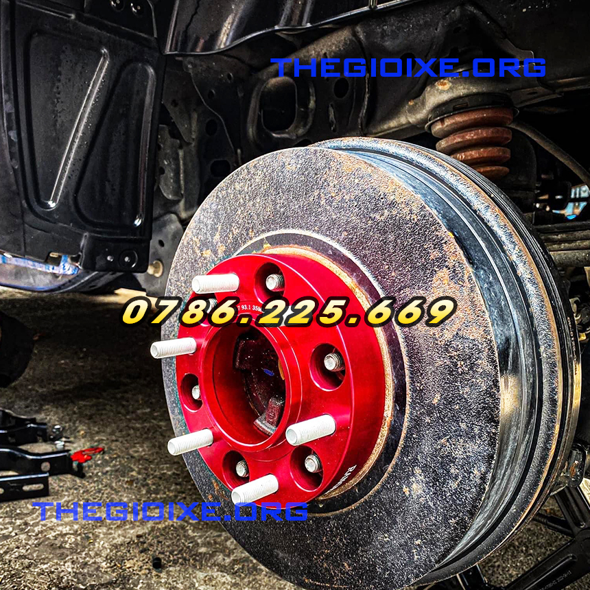 Spacer độn bánh xe Ford Ranger