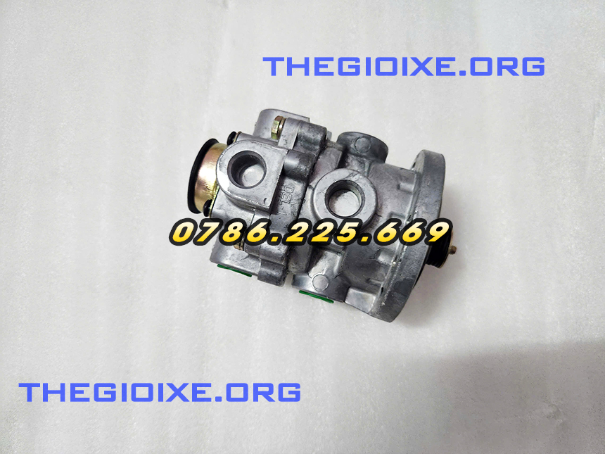 Cóc đạp phanh xe tải DaeWoo Novus