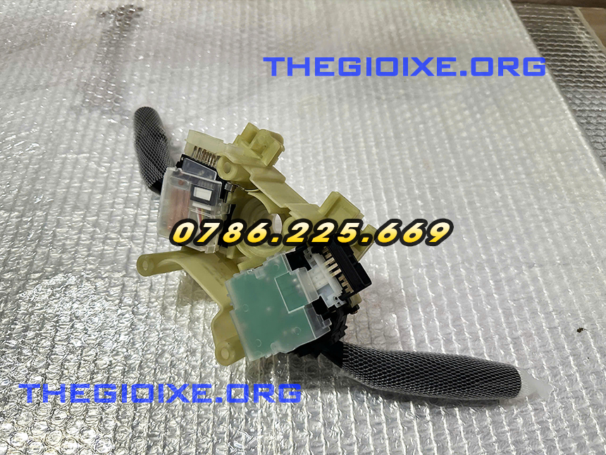 Bộ công tắc tổng hợp xe tải Đô Thành IZ49 IZ65 Bộ công tắc tổng hợp xe tải Đô Thành IZ49 IZ65