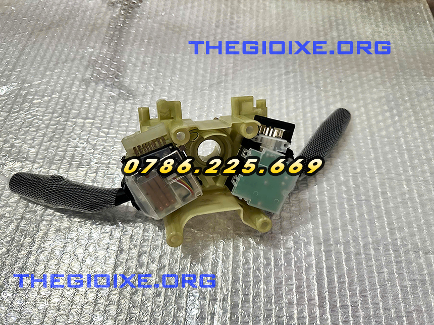 Bộ công tắc tổng hợp xe tải Đô Thành IZ49 IZ65 Bộ công tắc tổng hợp xe tải Đô Thành IZ49 IZ65