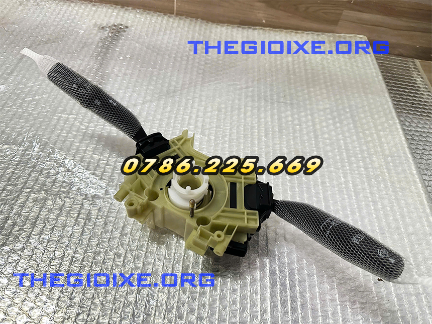 Bộ công tắc tổng hợp xe tải Đô Thành IZ49 IZ65 Bộ công tắc tổng hợp xe tải Đô Thành IZ49 IZ65