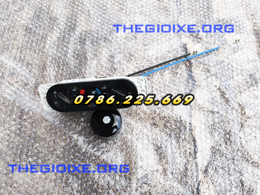 Công tắc điều hòa xe tải Đô Thành IZ49 IZ65 IZ250