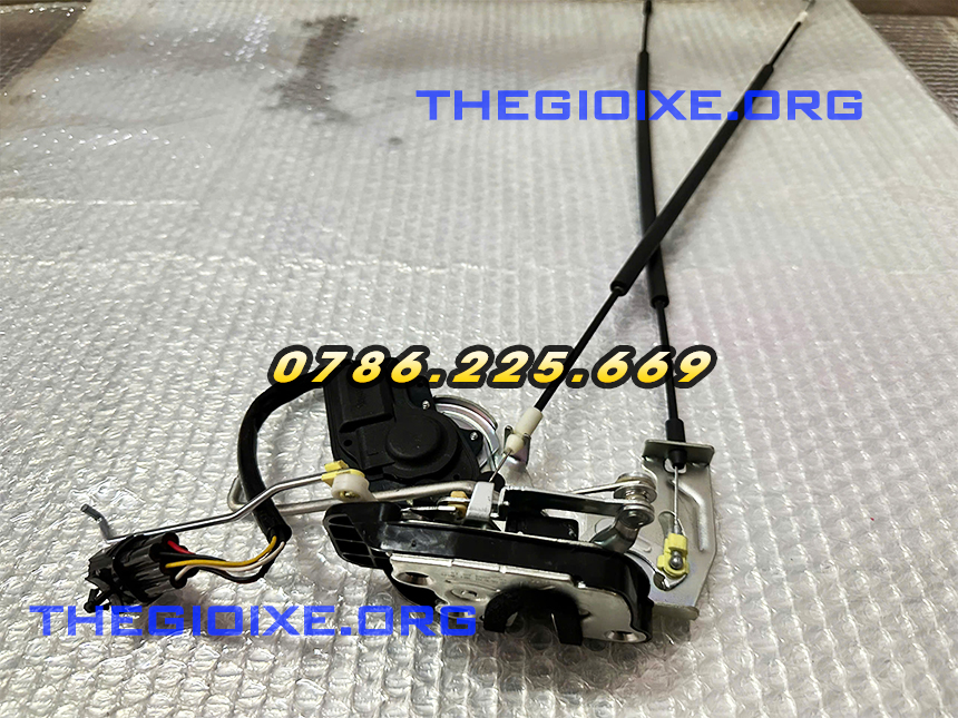 Ổ ngậm khóa cửa xe tải Đô Thành IZ49 IZ65 Ổ ngậm khóa cửa xe tải Đô Thành IZ49 IZ65