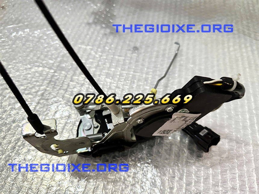 Ổ ngậm khóa cửa xe tải Đô Thành IZ49 IZ65 Ổ ngậm khóa cửa xe tải Đô Thành IZ49 IZ65