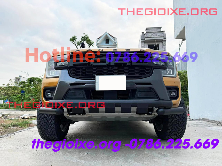 Cản sắt gầm trước xe Ford Rager
