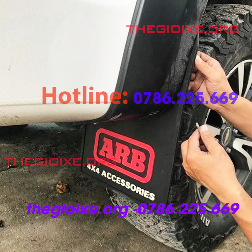 Chắn bùn Arb xe Ford Rager