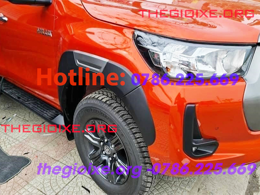 Cua lốp Hilux xe Ford Ranger