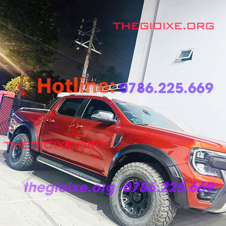 Cua lốp Raptor xe Ford Ranger