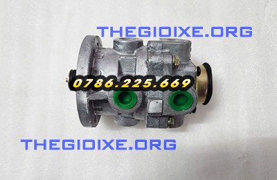 Cóc đạp phanh xe DaeWoo Novus Cóc đạp phanh xe DaeWoo Novus