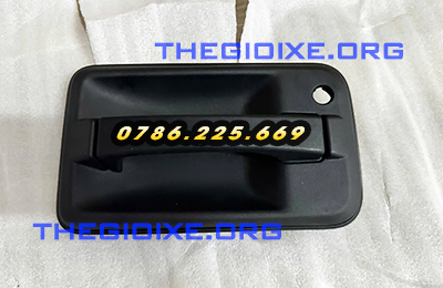 Tay mở cửa ngoài xe tải IZ65 IZ68 IZ250